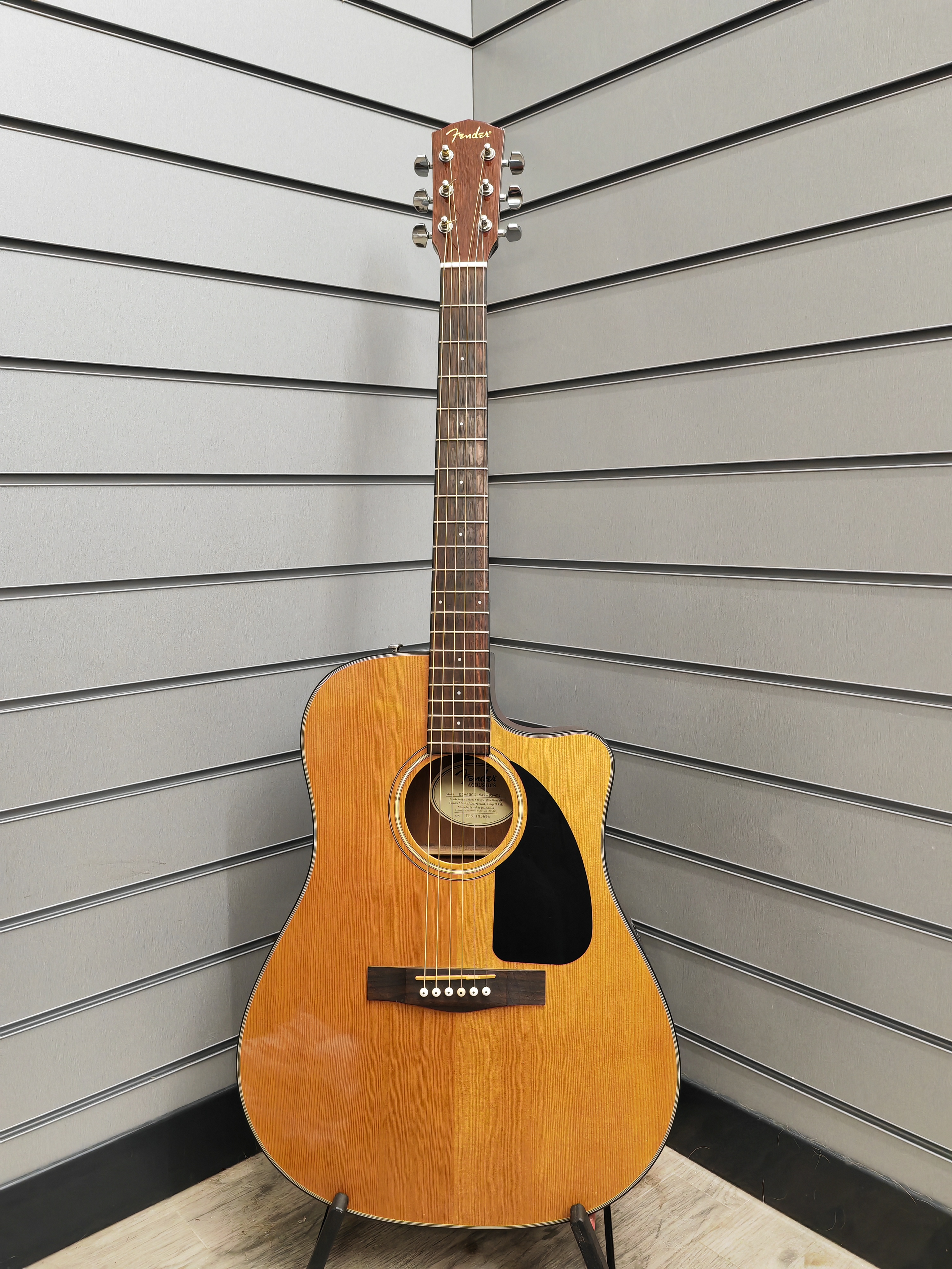 【ジャンク品】Fender Acoustics CD60CE NAT Pre-owned Fender Acoustics Guitar CD-60CE - Own4Less